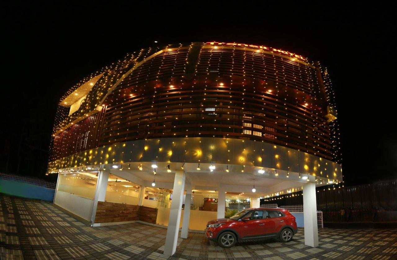 Gateway Airport Hotel Kannur Exterior foto